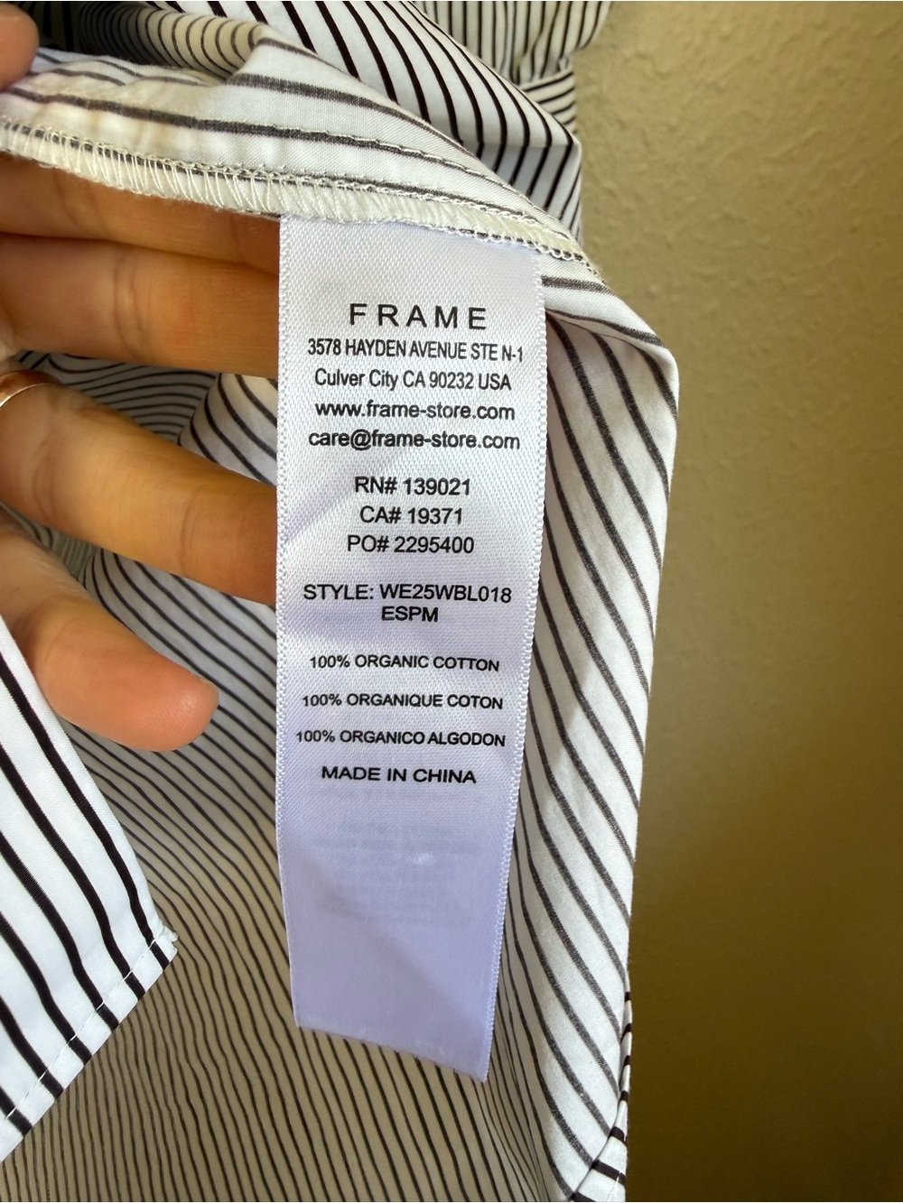 Frame The Shirred Puff Sleeve Stripe Organic Cotton Top - Picture 6 of 6